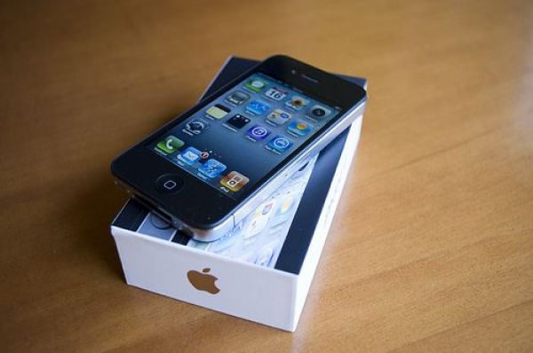 Apple Iphone 4s 64gb