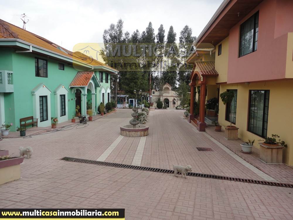 Venta de Hermosa Propiedad Amplia a crédito sector San Pedro Cuenca - Ecuador