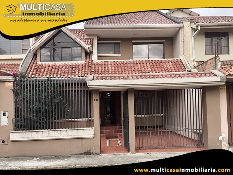 Casa en Venta a Crédito con amplio espacio verde  sector Remigio Crespo Cuenca-Ecuador