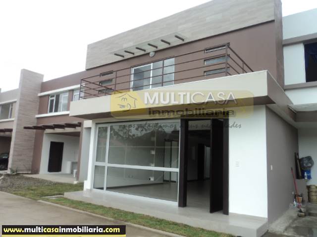 Casa en Venta a Crédito en condominio Sector Challuabamba Cuenca-Ecuador