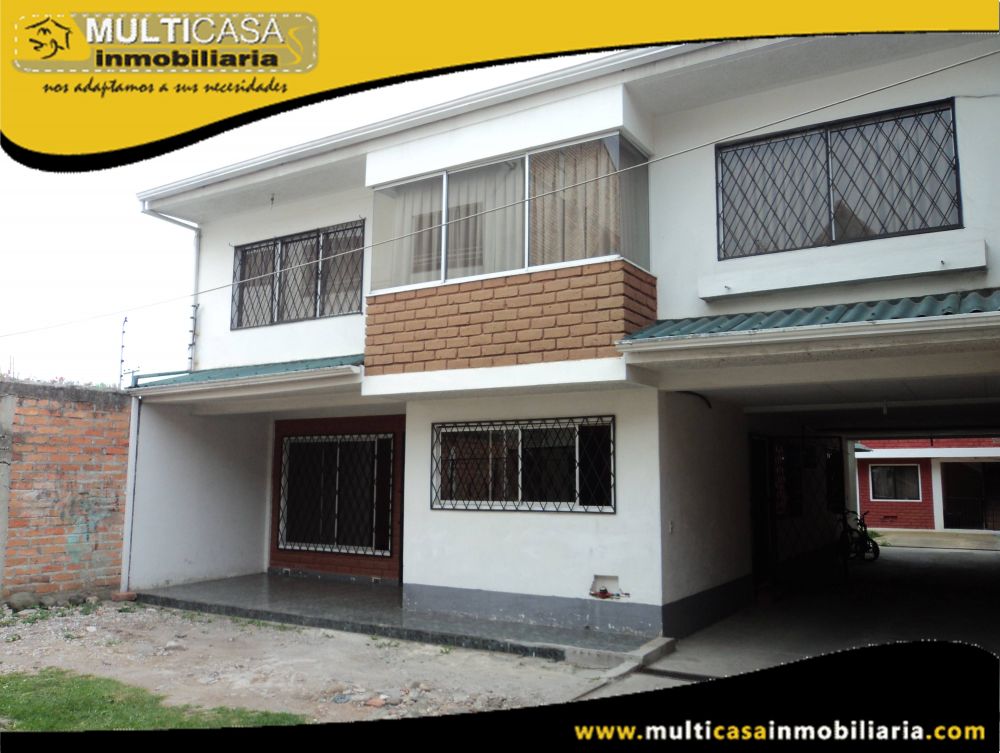 Venta de Hermosa Casa Comercial en Urbanización Privada con Dos departamentos Independientes a crédito Sector Totoracocha Cuenca-Ecuador