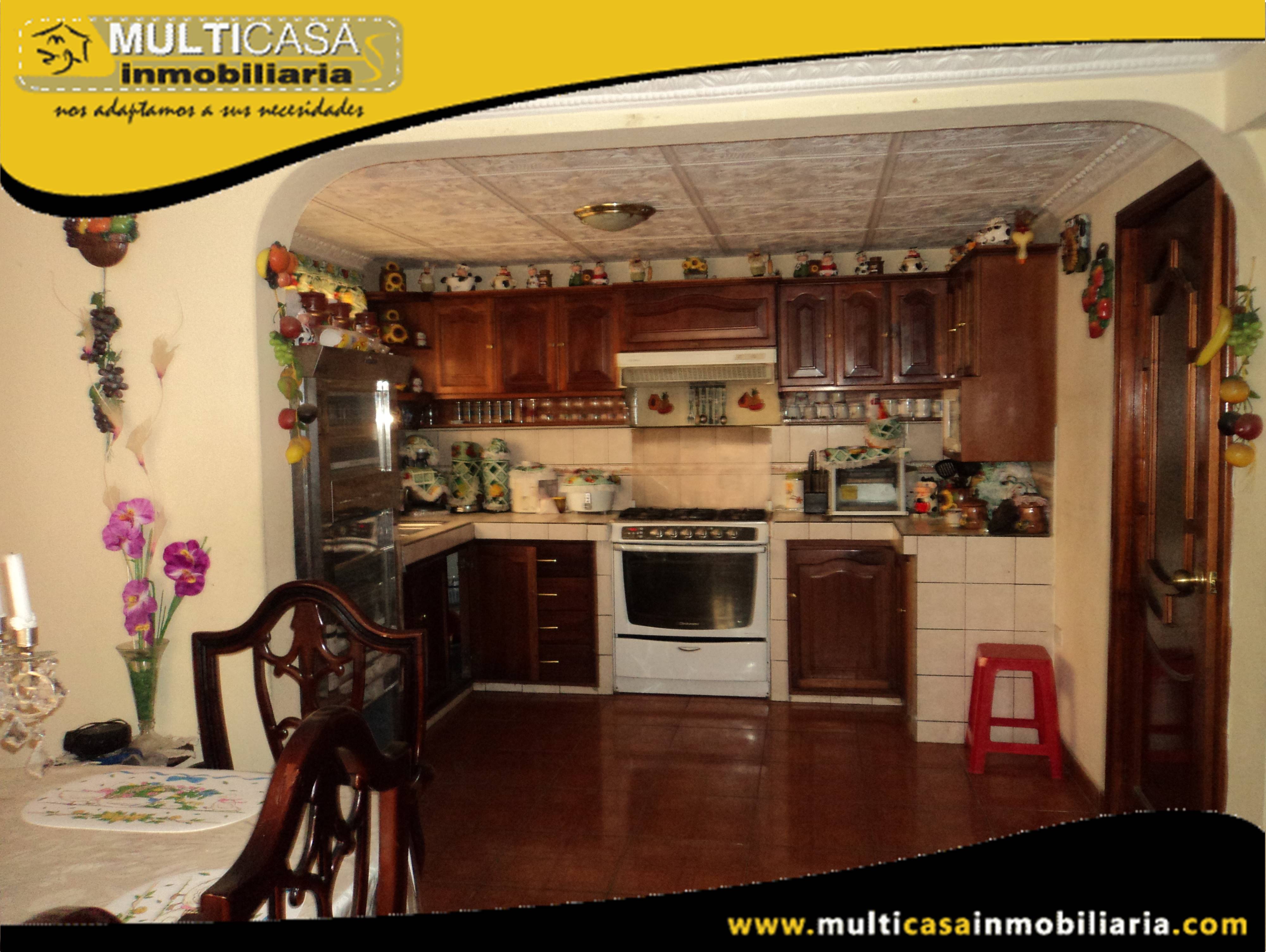 Casa Comercial en Venta a Crédito Sector Miraflores Cuenca-Ecuador