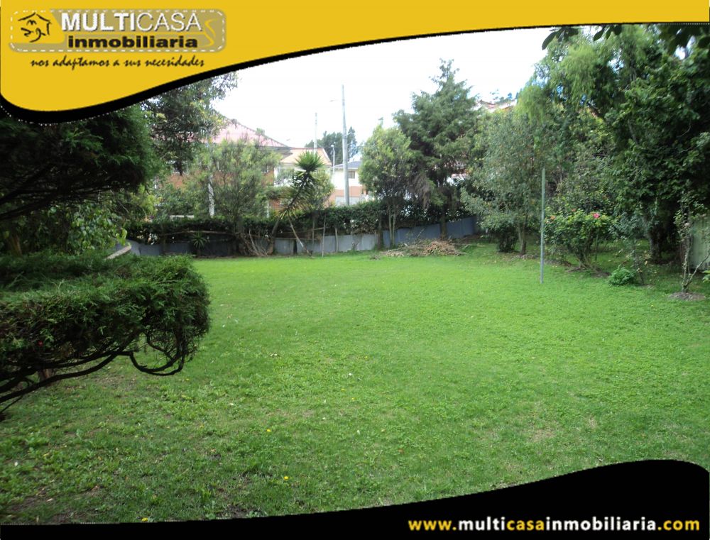 Terreno en Venta a Crédito con todas las obras Sector Las Orquídeas Cuenca-Ecuador