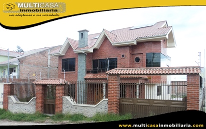 Casa en Venta a Crédito Sector San José de Balzay Cuenca-Ecuador