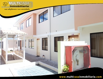 Casa en Venta en Condominio a Crédito Sector Ochoa León Cuenca - Ecuador