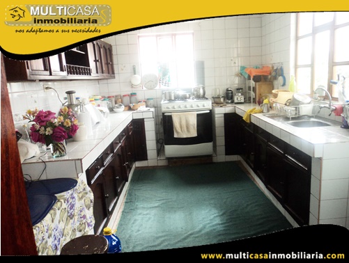 Casa en Venta a Crédito Sector Ave. 10 de Agosto Cuenca-Ecuador
