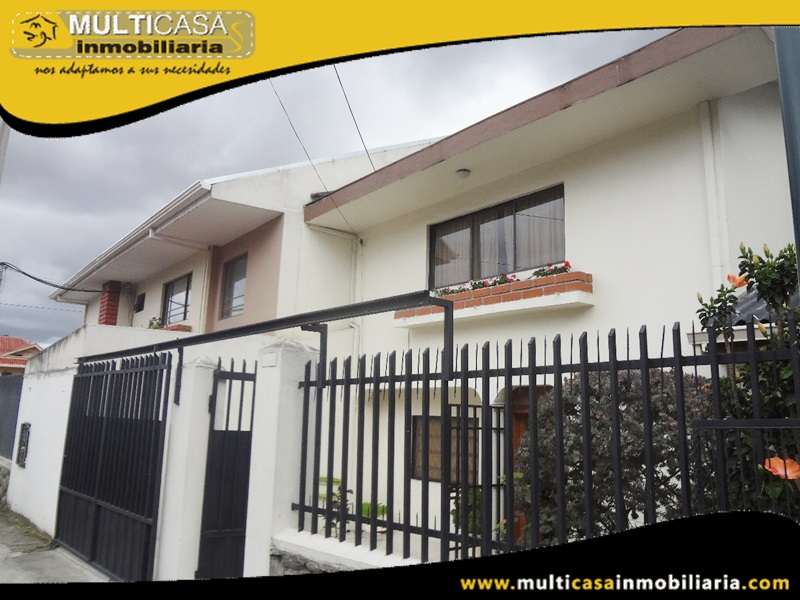 Casa Comercial en Venta a Crédito Sector Calle Arrayanes y Alamos Cuenca-Ecuador
