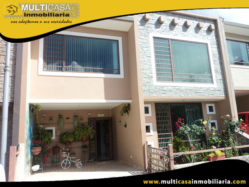 Casa en Condominio Privado en Venta a Crédito Sector Quinta Chica Cuenca-Ecuador
