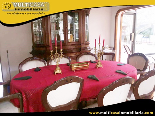 Casa en Venta a Crédito Sector Remigio Crespo Cuenca-Ecuador 